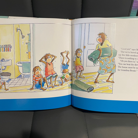 Five Little Monkeys Storybook Treasury by Eileen Christelow (English) Hardcover - Picture 9 of 10